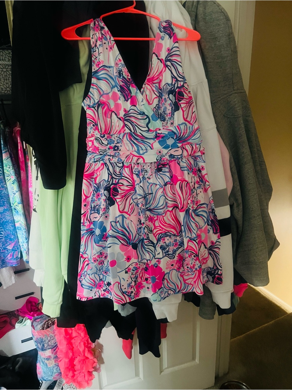 Like new womens medium Lilly Pulitzer Clara Romper dress